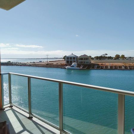 Wallaroo Marina Executive Apartments Eksteriør billede