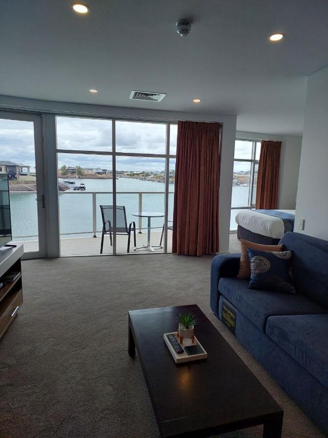 Wallaroo Marina Executive Apartments Eksteriør billede