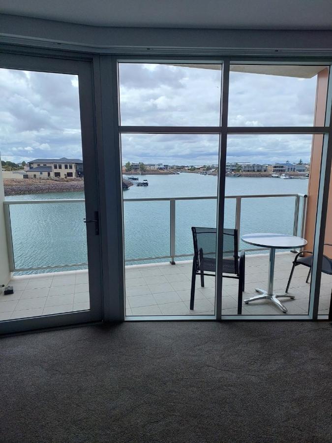 Wallaroo Marina Executive Apartments Eksteriør billede