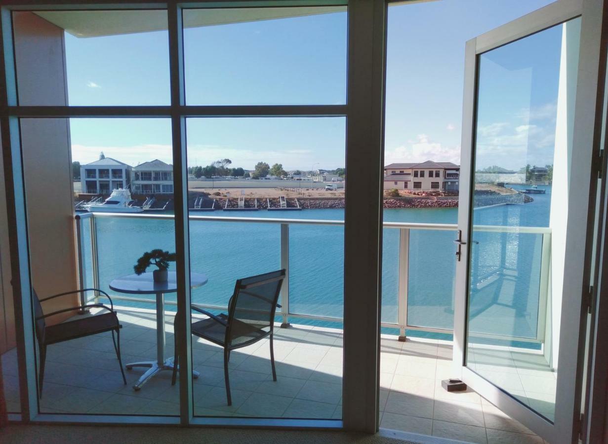 Wallaroo Marina Executive Apartments Eksteriør billede